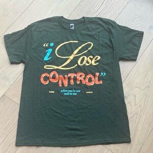 Teddy Swims ‘I loose control’ Shirt 
Great condition!!